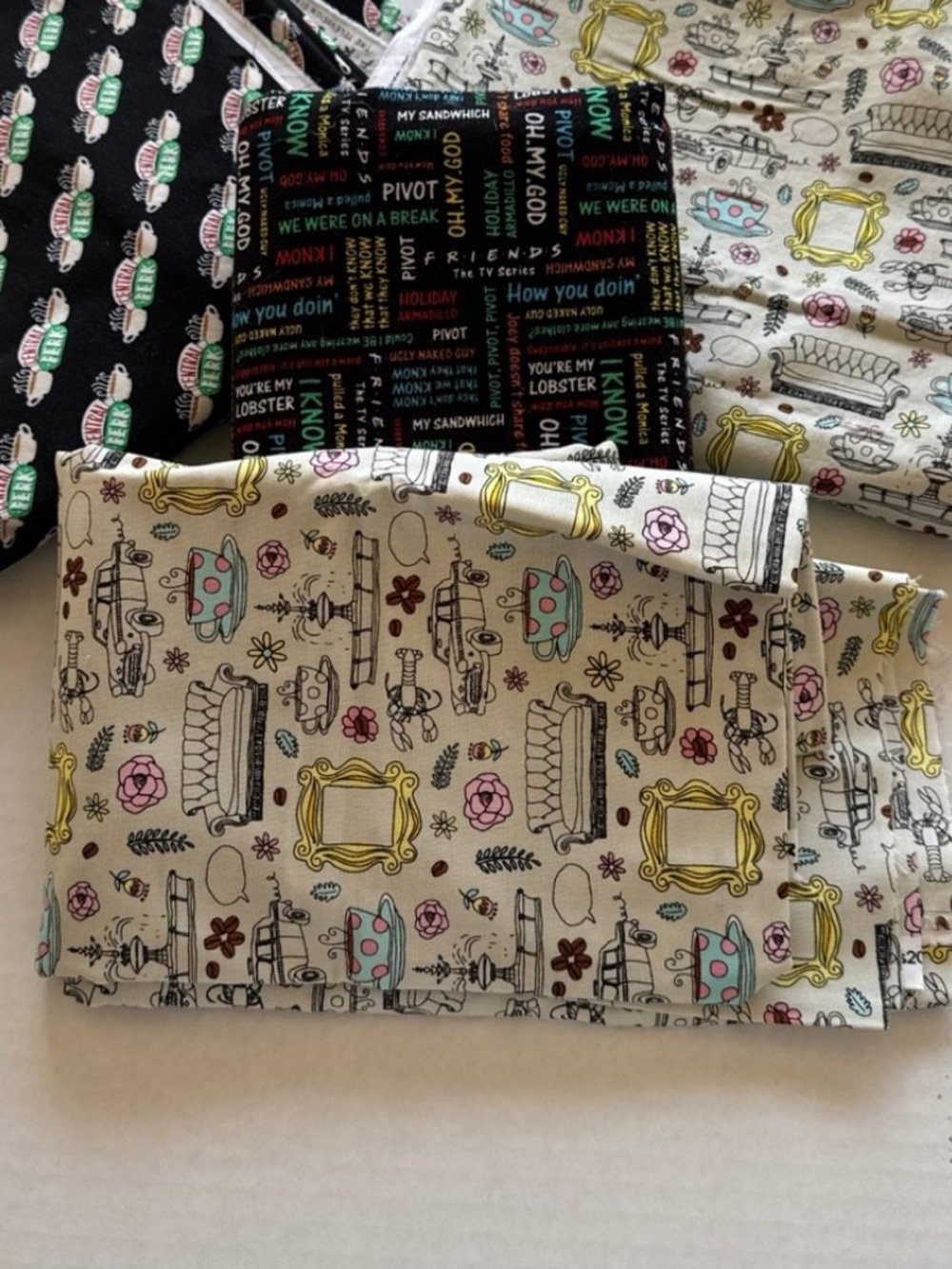 ❌SALE❌Friends fabric bundle - Picture 2 of 4